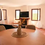 Deniahouse *