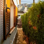 Deniahouse Holiday home
